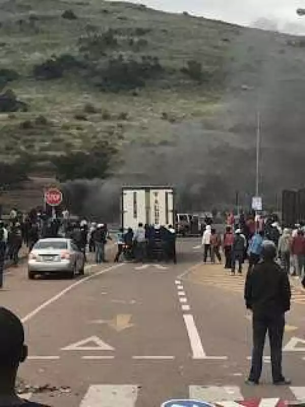 Xenophobic Attacks Continue In South Africa Today (Photos)